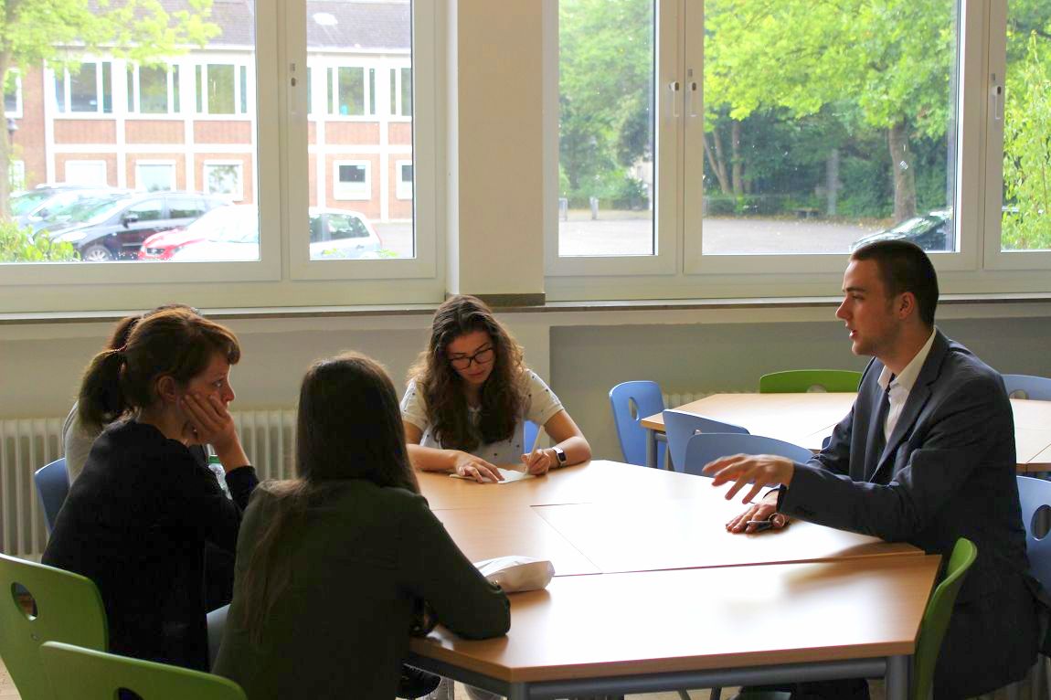 Studierende Schuelervertretung (1).JPG